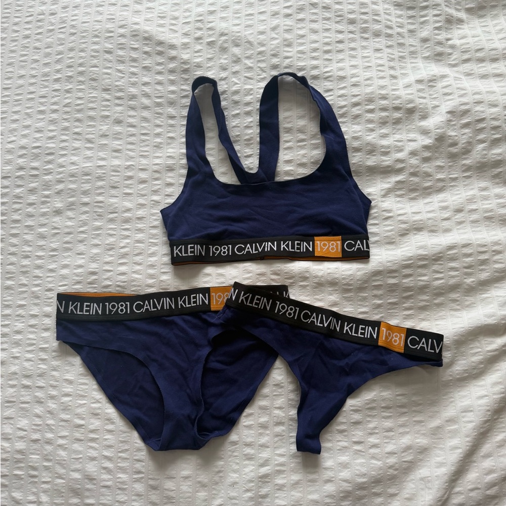 Calvin Klein Navy Set